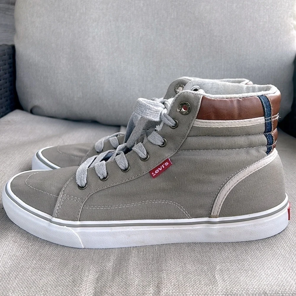 Levi’s Gray Brown Canvas High Top Sneakers Lace Up Casual Streetwear‎ Men’s 8.5